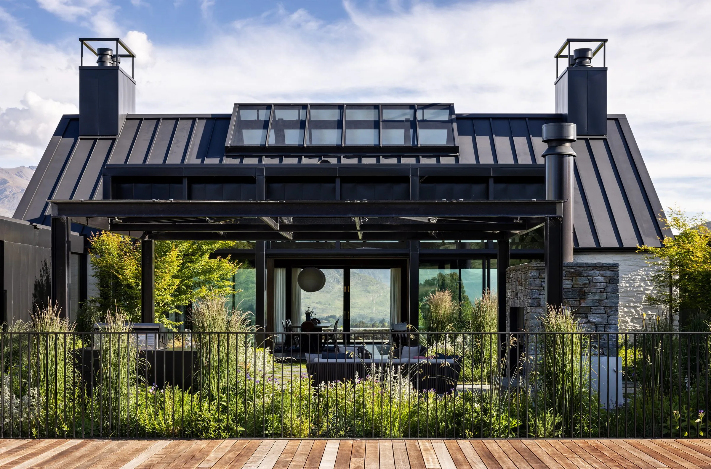 Speargrass House, Queenstown. Landscape design by Suzanne Turley Landscapes