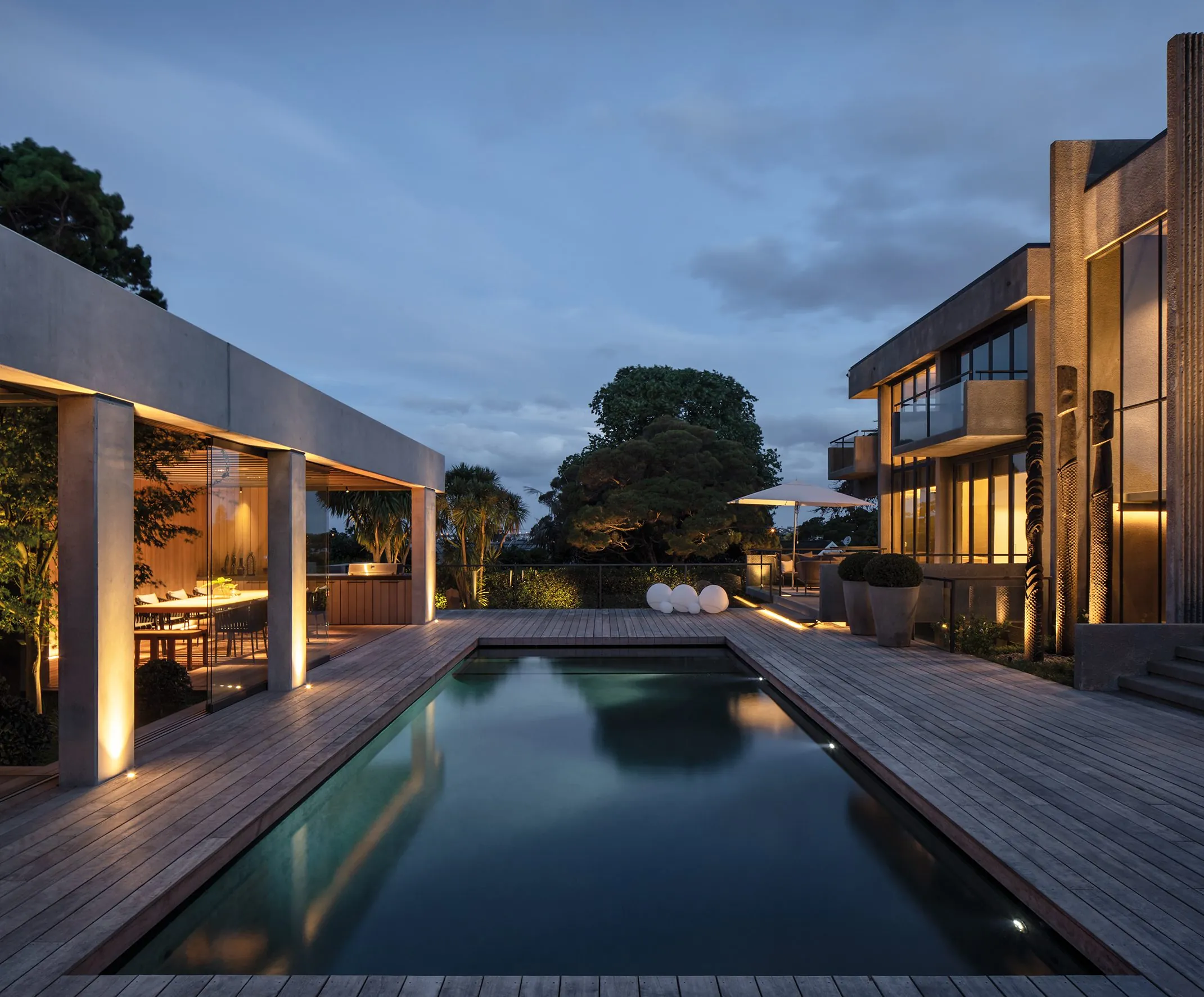 Pool Pavilion, Auckland. Landscape design by Suzanne Turley Landscapes