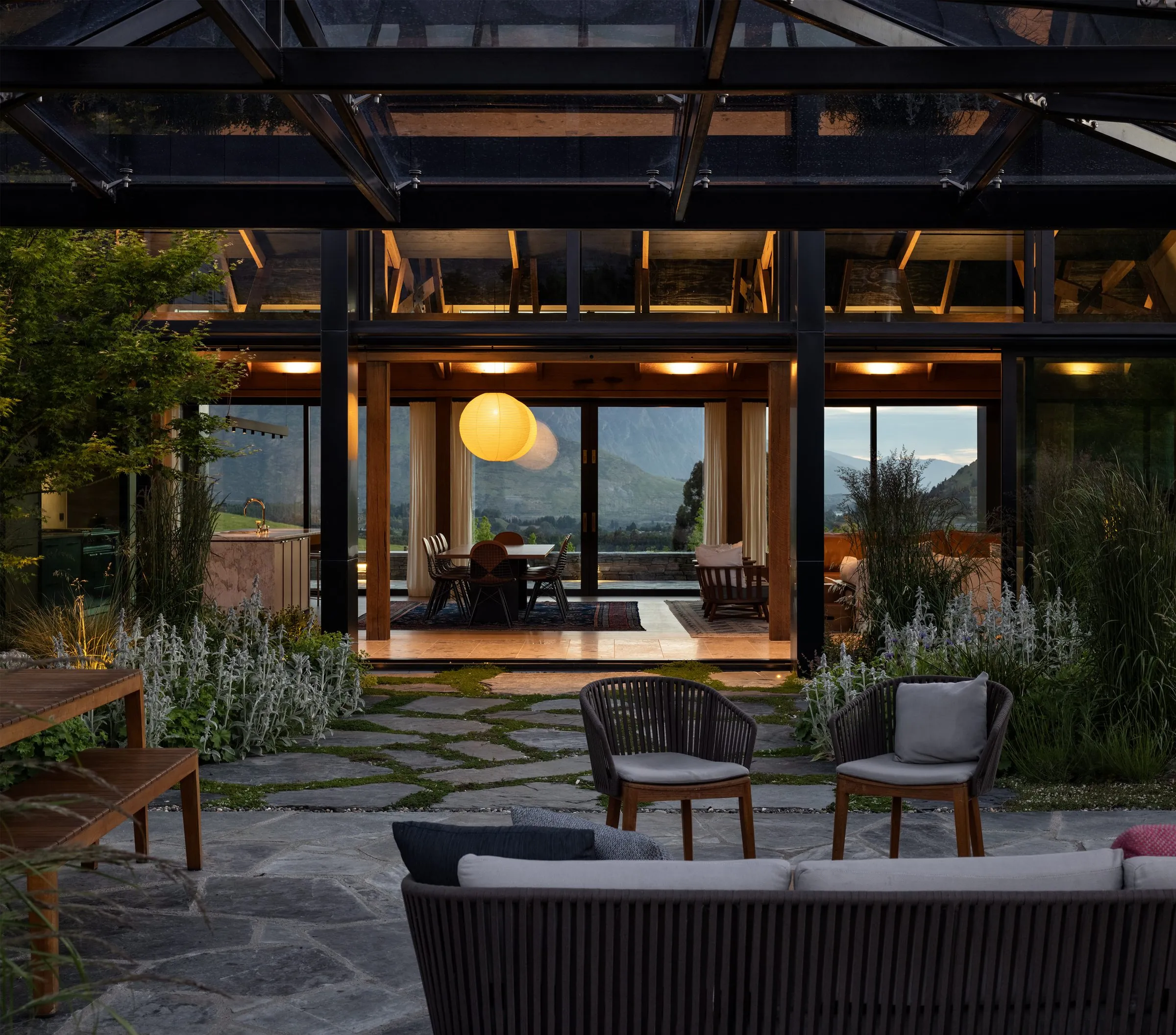 Speargrass House, Queenstown. Landscape design by Suzanne Turley Landscapes