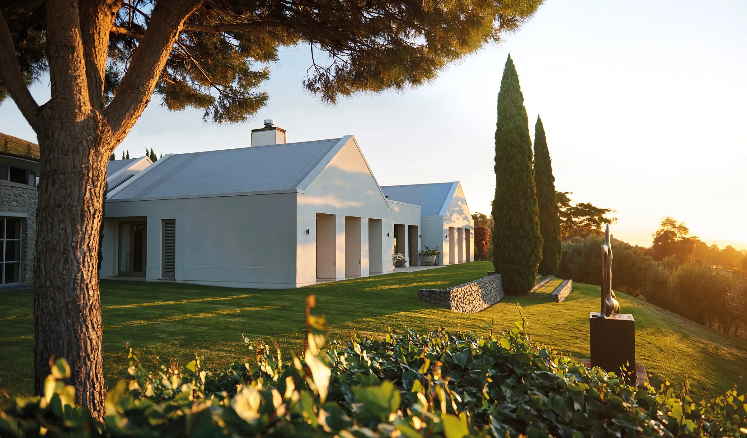 Te Mata, Hawke's Bay, New Zealand. Landscape design by Suzanne Turley Landscapes