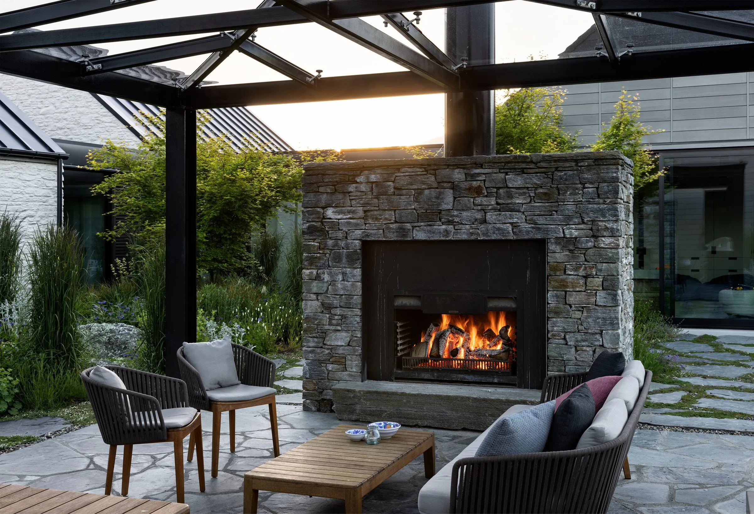 Speargrass House, Queenstown. Landscape design by Suzanne Turley Landscapes