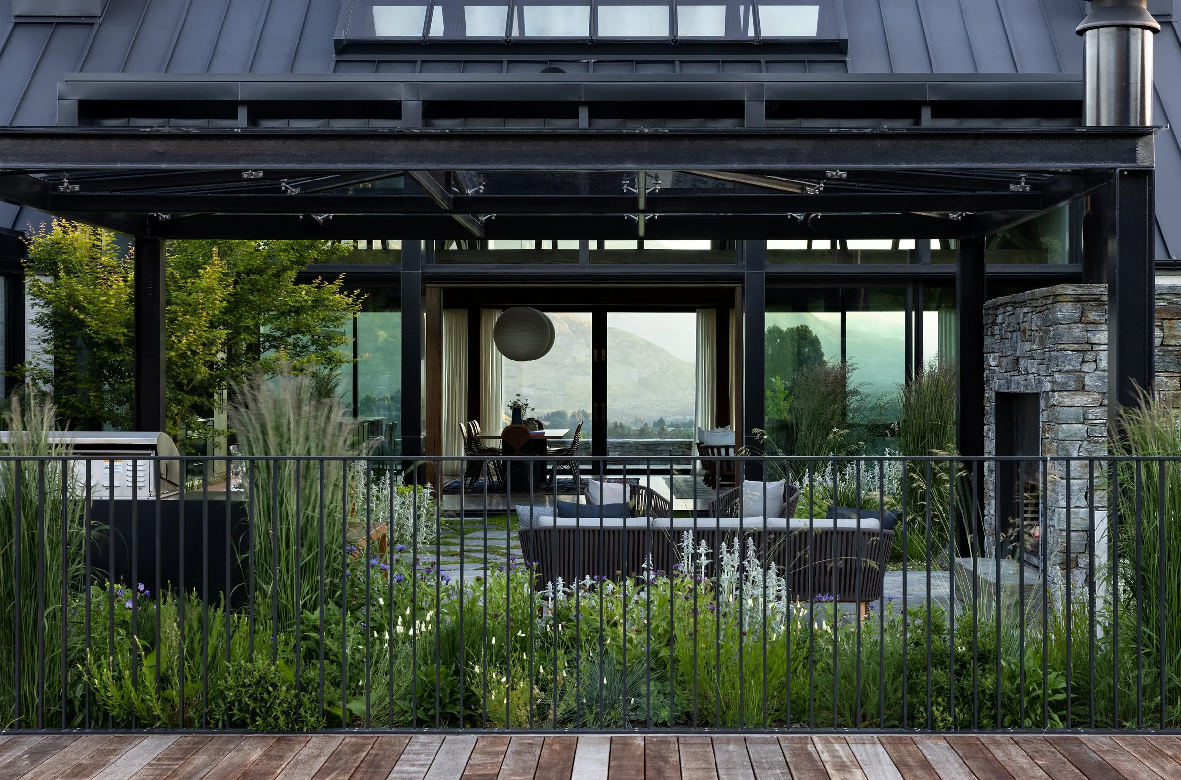 Garden designed by Suzanne Turley Landscapes